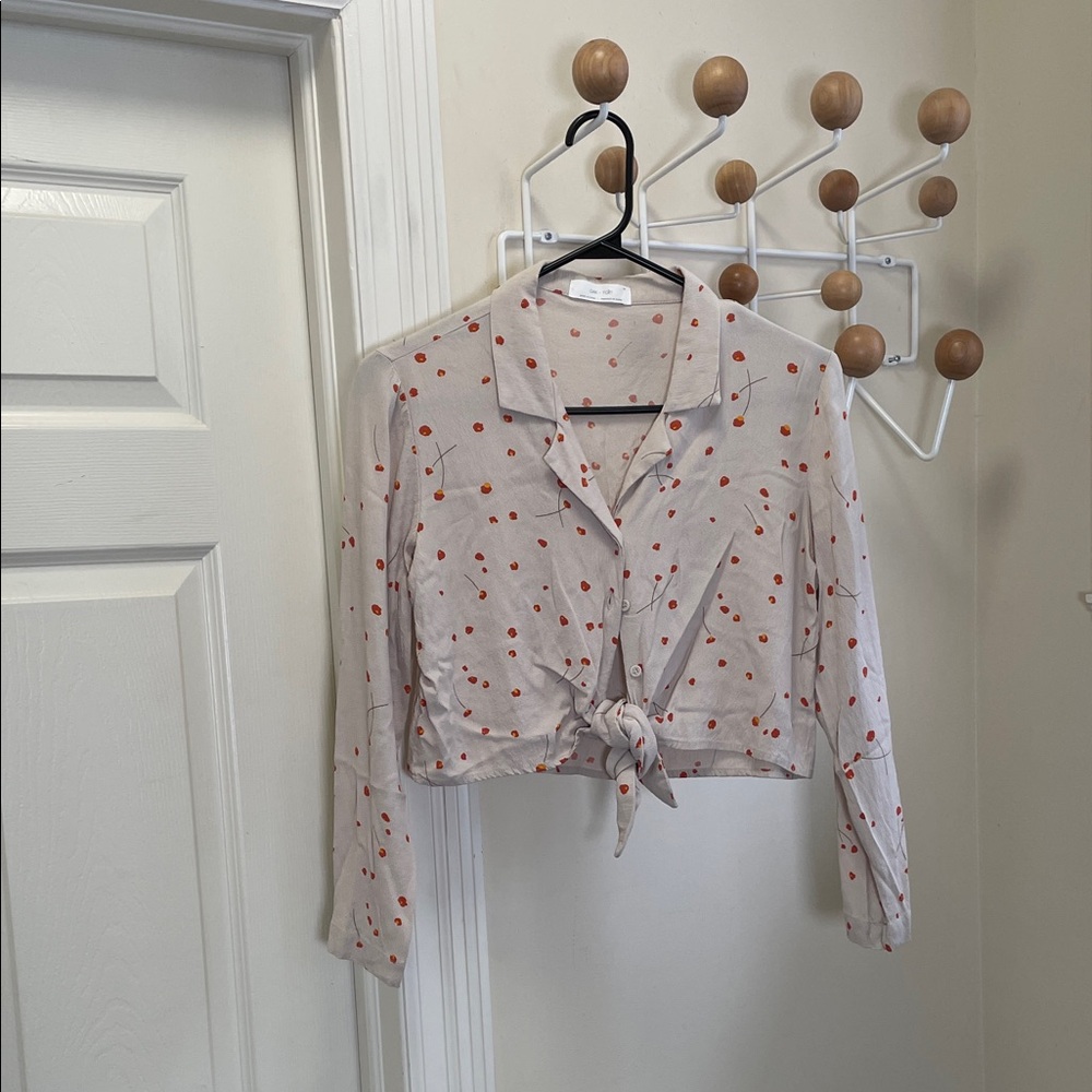 Oak + Fort - Classic Tie Front Button Down Cropped Shirt Top - Cream / Red - XS